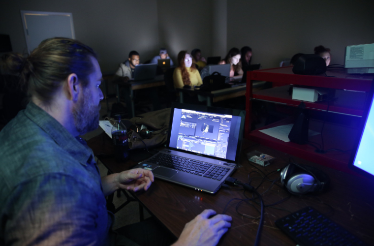 UL Lafayette students working in computer lab