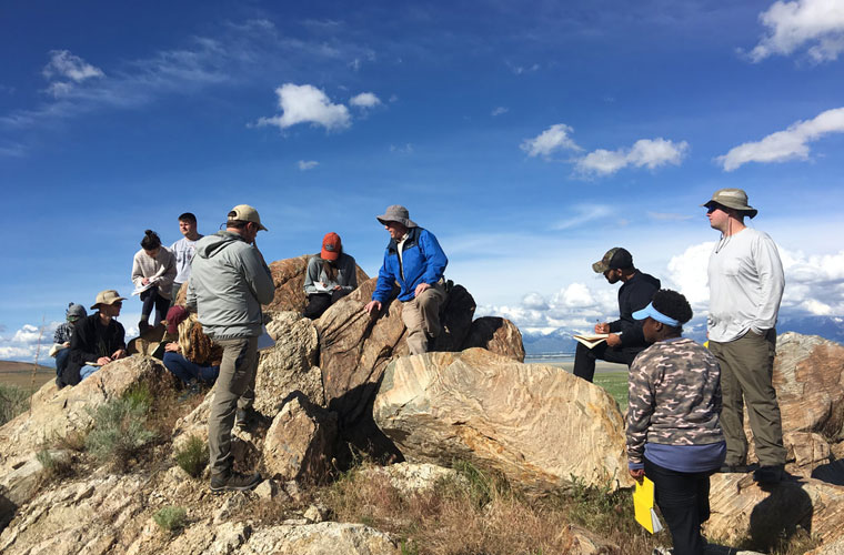 University of Louisiana at Lafayette geology majors on a rock formation
