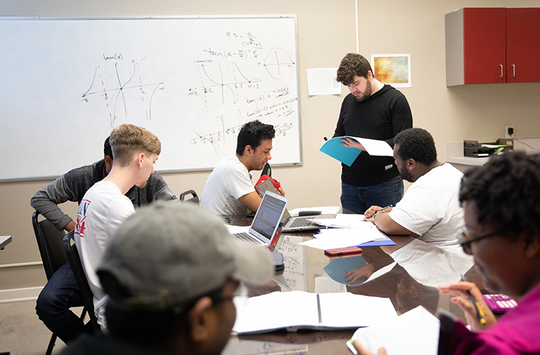UL Lafayette students studying in the Learning Center's Math Lab.