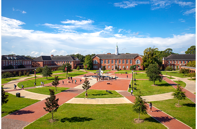 UL Lafayette quad