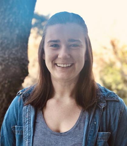 Abby Pratt headshot